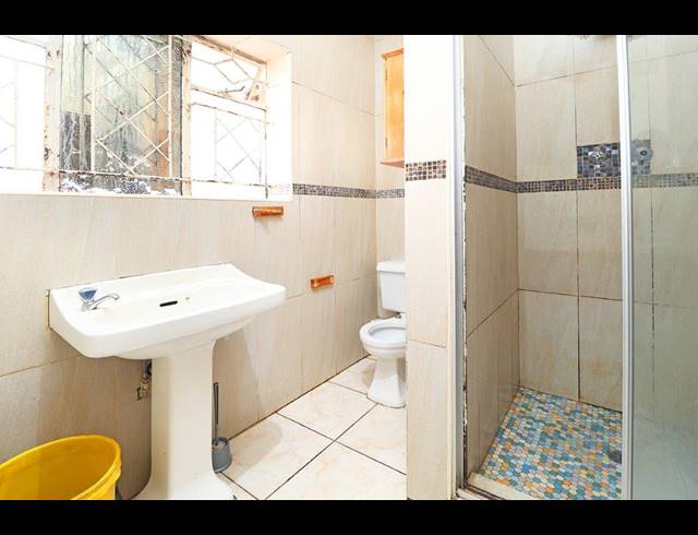 5 BEDROOM HOUSE FOR SALE IN KEW